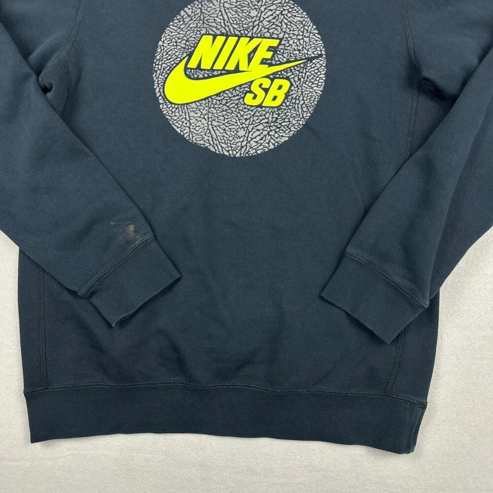 Nike SB Sweatshirt Men Medium Black Solid Pullover Skateboard Swoosh M *